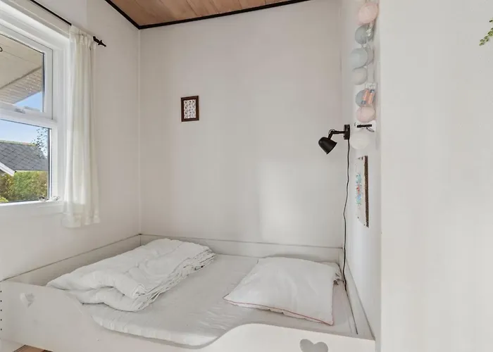 Holiday home Elle - 175m From The Sea By Interhome Borkop