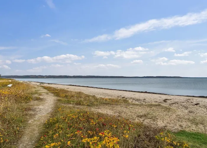 Elle - 175m From The Sea By Interhome Borkop